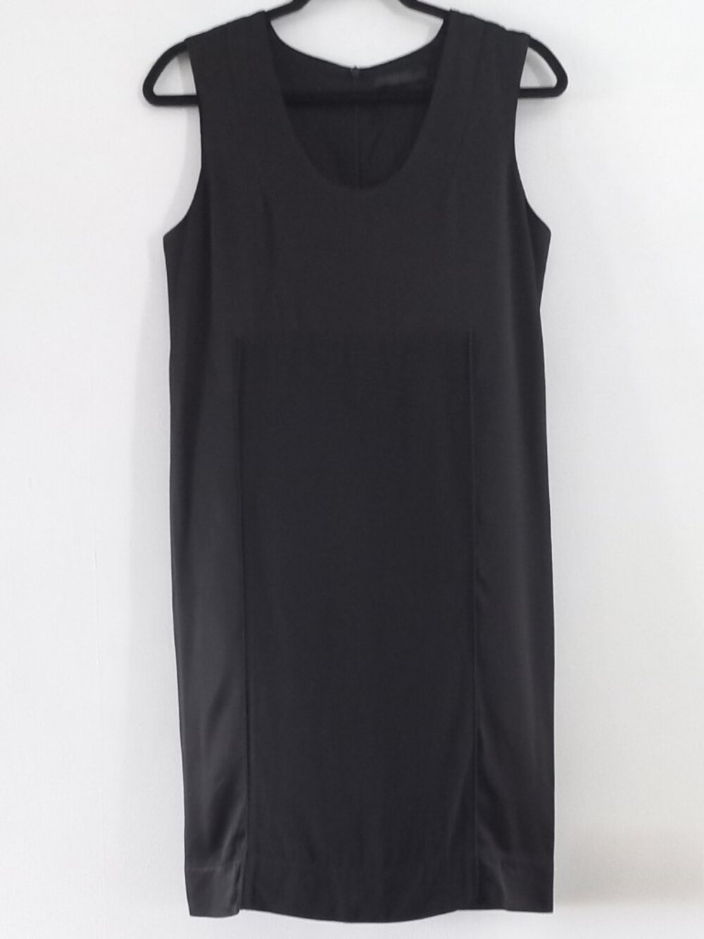 THE ROW black sleeveless sheath dress